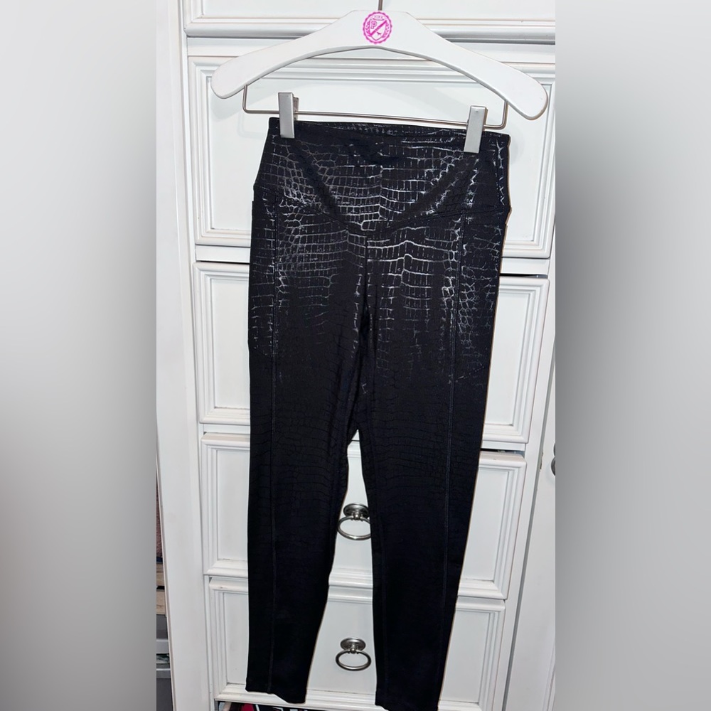 Victoria Secret pink leggings